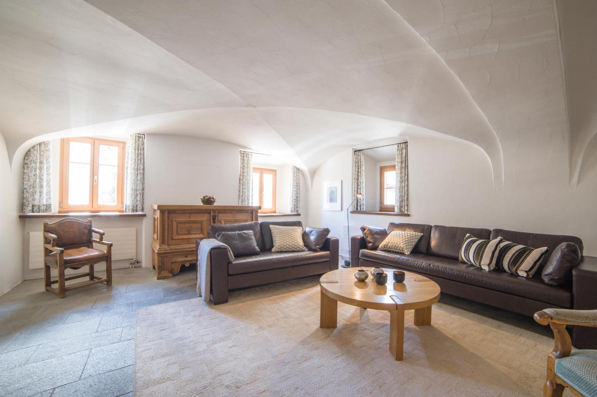 Chesa Michel Apartment Bever Cameră foto