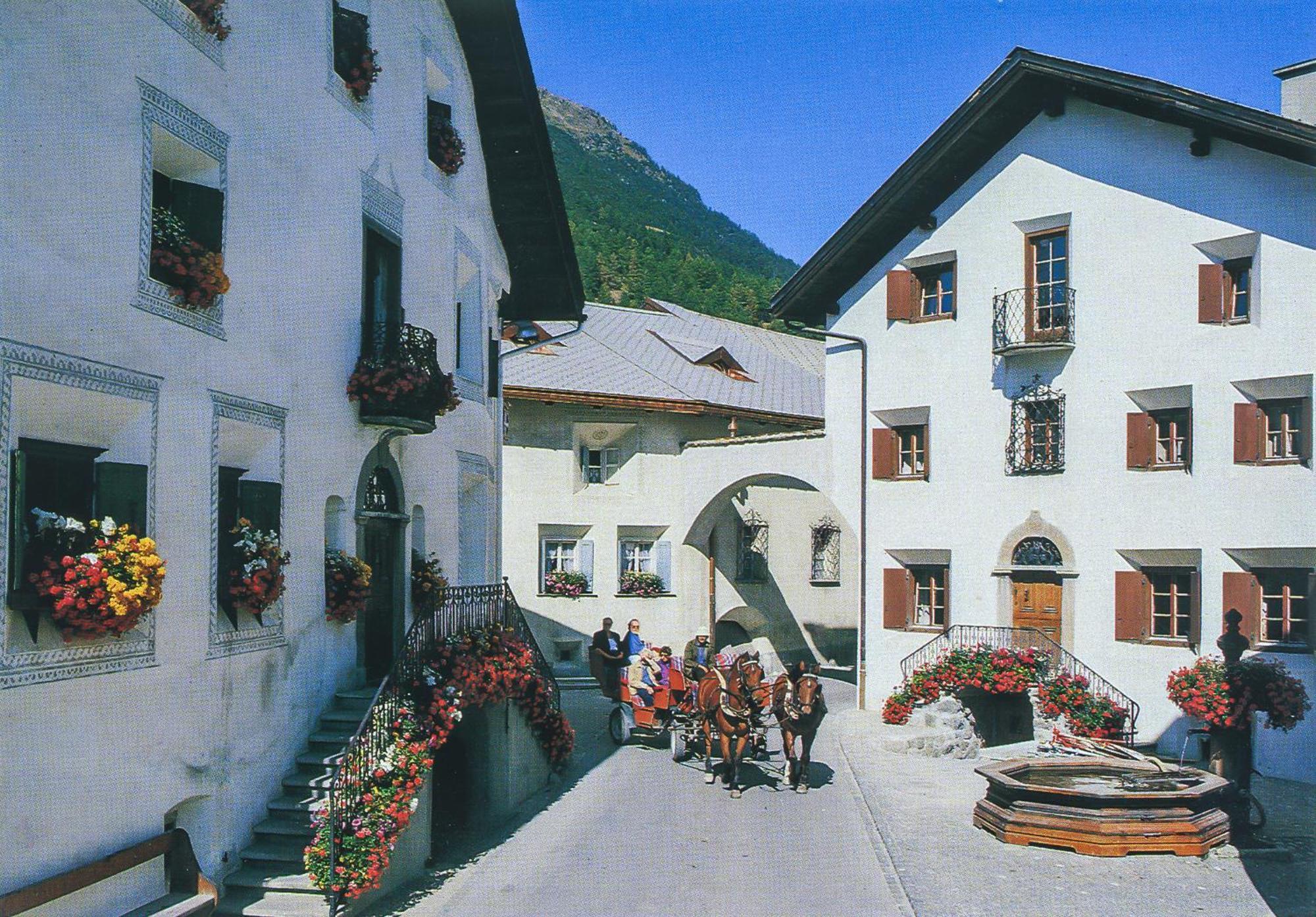 Chesa Michel Apartment Bever Exterior foto
